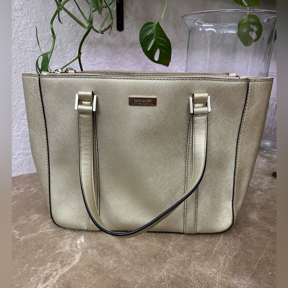 Kate spade ♠️ matte gold saffiano leather tote